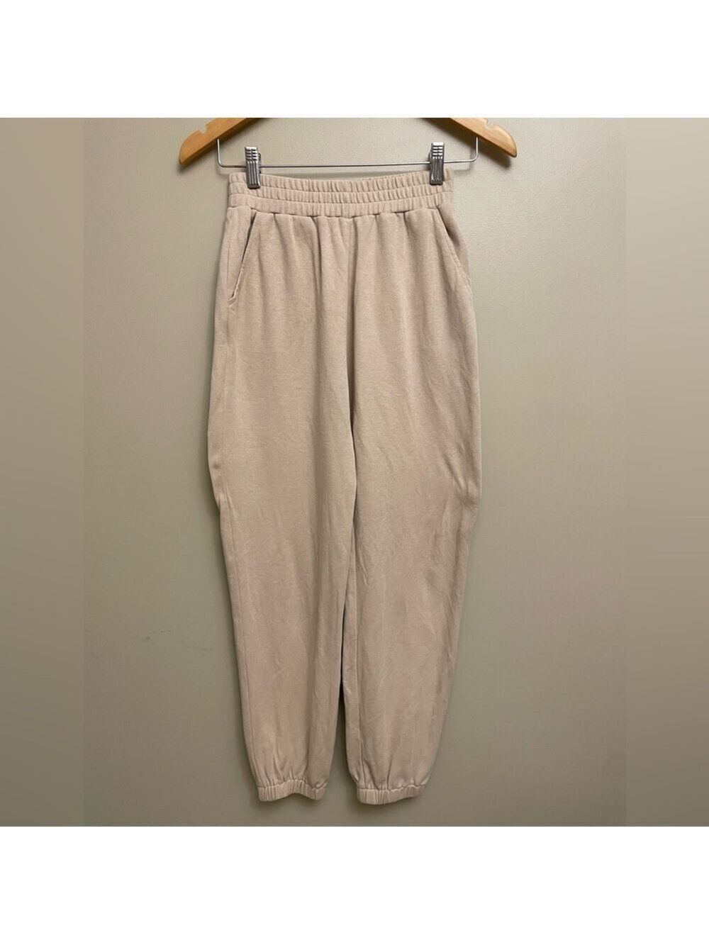 Vince Joggers Neutral Tan Small Pockets Casual